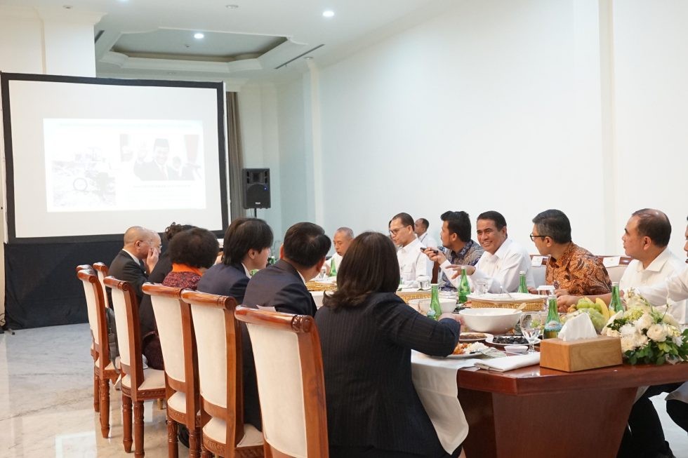 Pengusaha Vietnam Siap Investasi Besar di Peternakan Sapi, Mentan Amran Jamin Dukungan Penuh