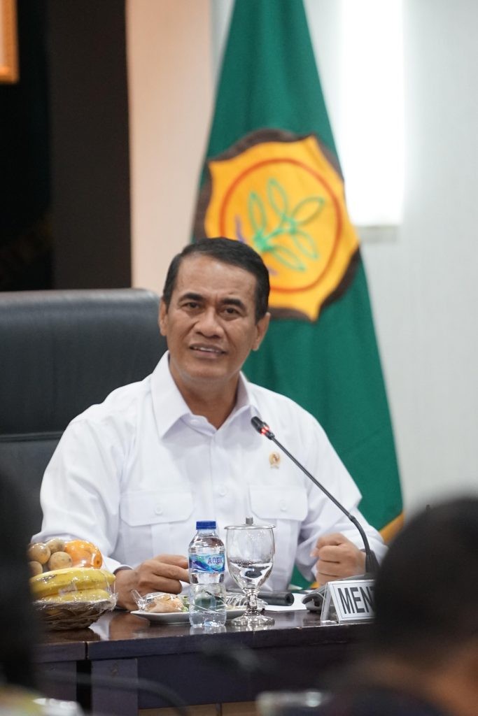 Menteri Pertanian Andi Amran Sulaiman Masuk 5 Besar dengan Kepuasan Publik Tertinggi Versi LSI
