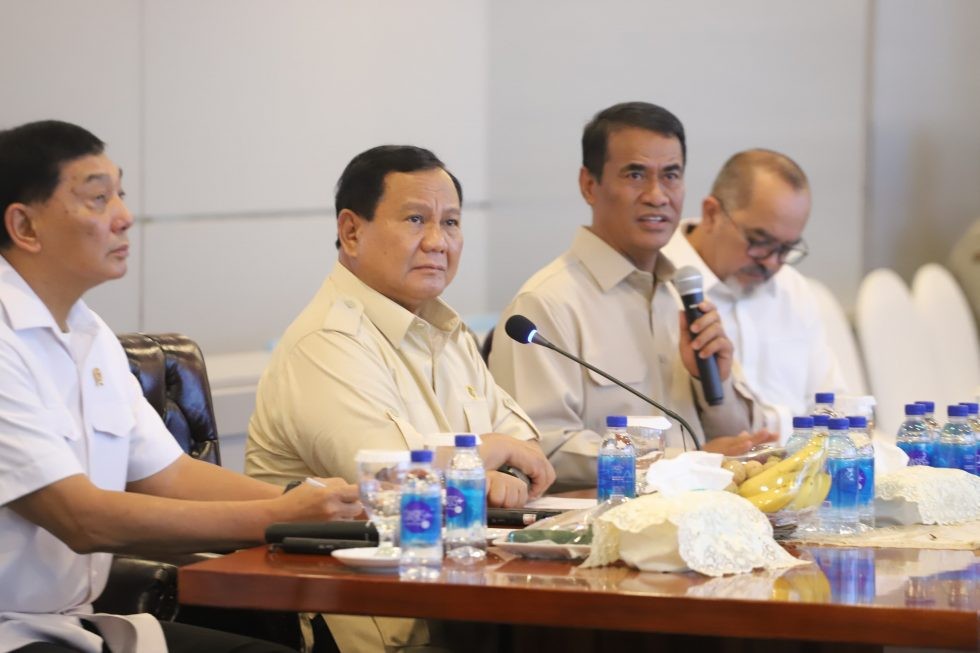 Presiden Prabowo Puji Mentan Amran atas Pengendalian Pertanian yang Sangat Baik