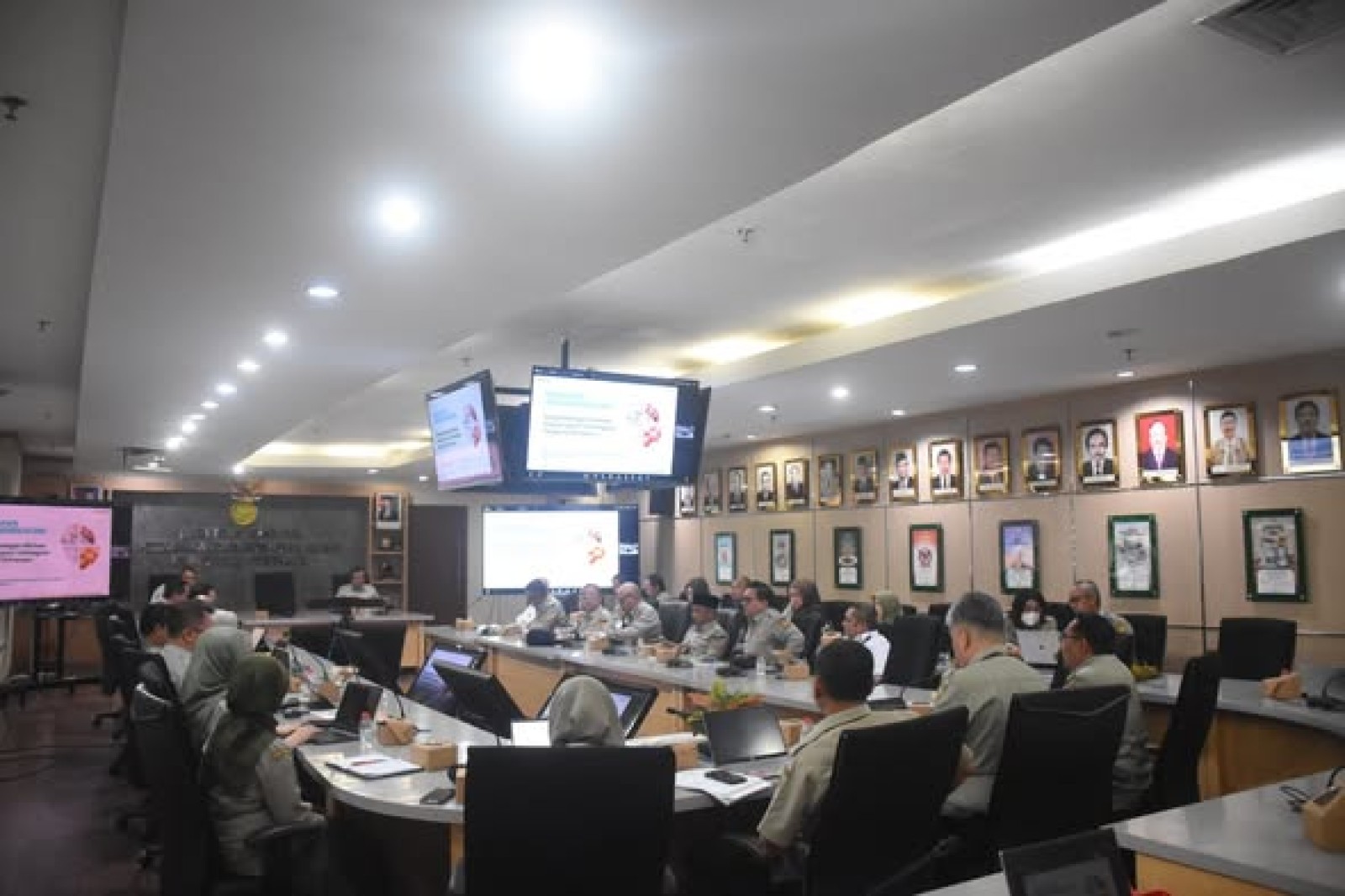 Kementan Matangkan Hilirisasi Industri Ayam Terintegrasi, Peternak Jadi Pusat Penguatan