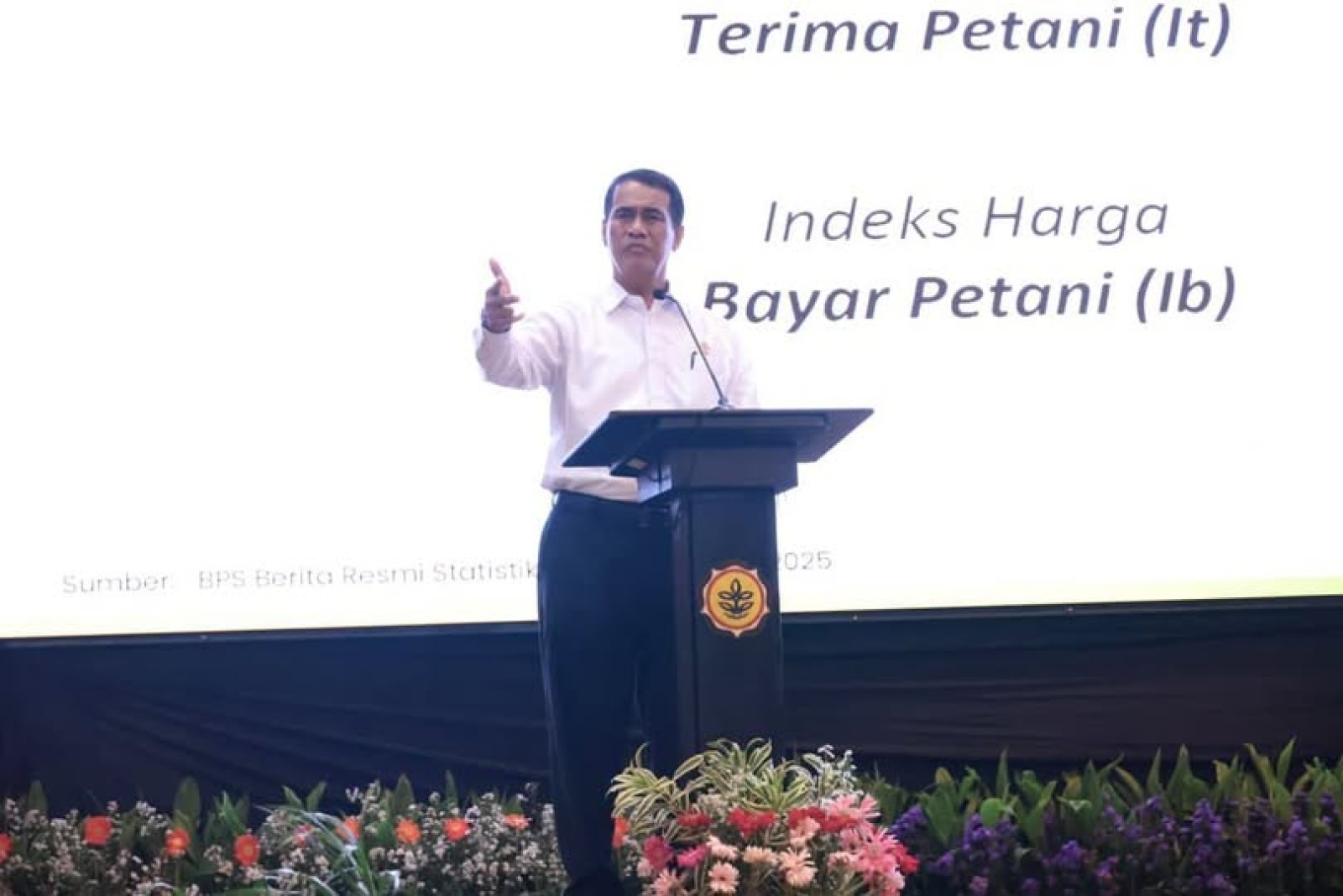  Lapor Pak Amran   : Mentan Amran Tindak Tegas Pelanggaran, Petani Makin Terlindungi