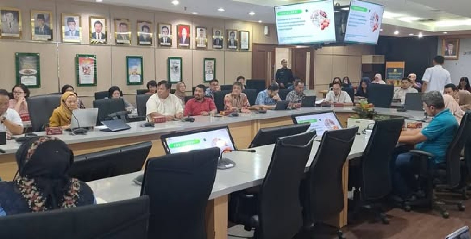Tata Kelola Bahan Pakan Diperkuat, Kementan Dorong Peternakan Nasional Lebih Kompetitif