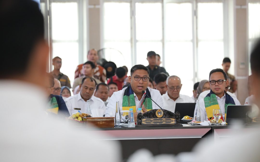 Wamentan Sudaryono Minta Kepala Daerah Siapkan Anggaran Vaksin PMK untuk Lindungi Sapi Ternak